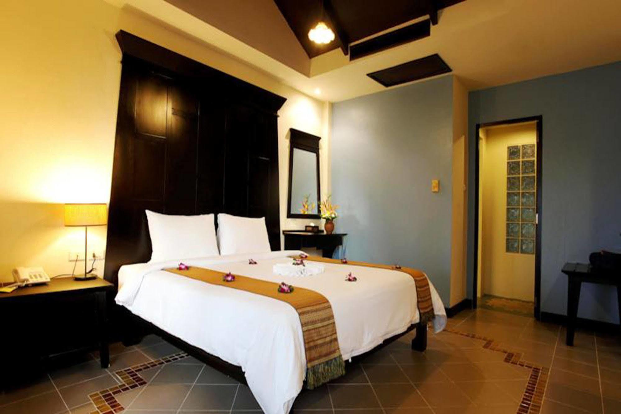 Patong Cottage Resort Zewnętrze zdjęcie